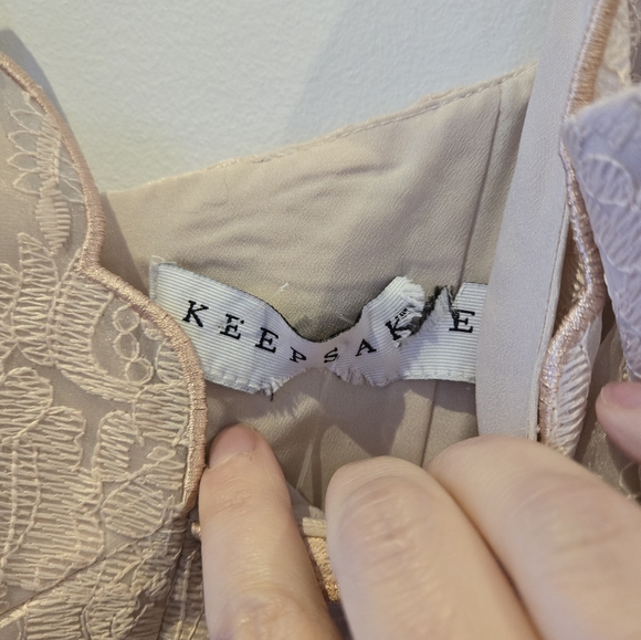 Keepsake Sundream Blush Lace Dress Size Medium - Picture 10 of 14